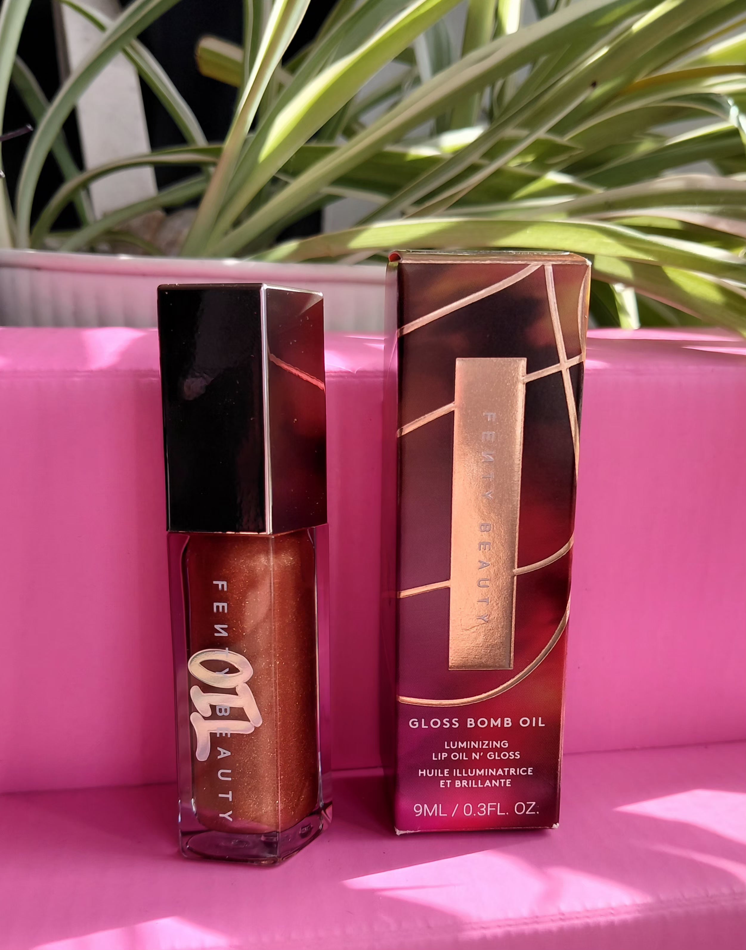 Fenty Gloss Bomb